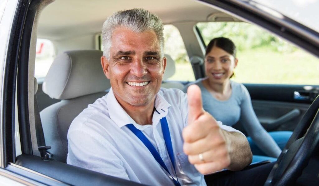 Become a driving instructor with us